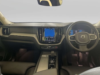 Used Volvo XC60 2022 for sale - 78944004: Photo
