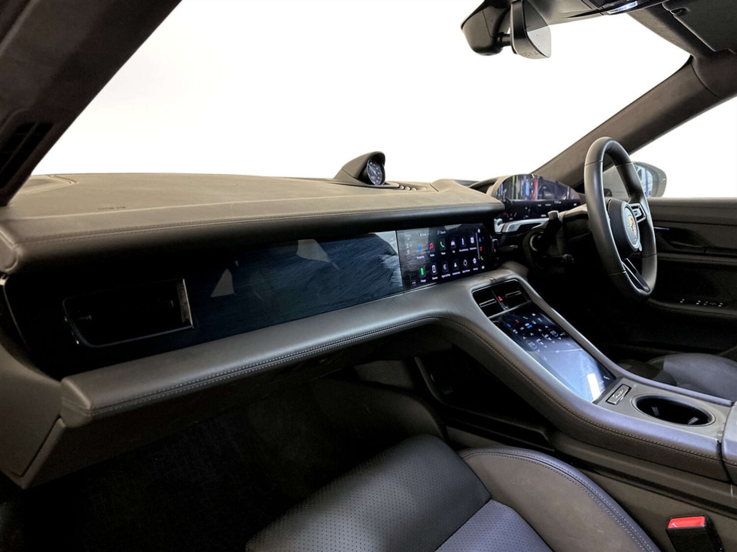 Used Porsche Taycan 2021 for sale - 78225942: Photo 12