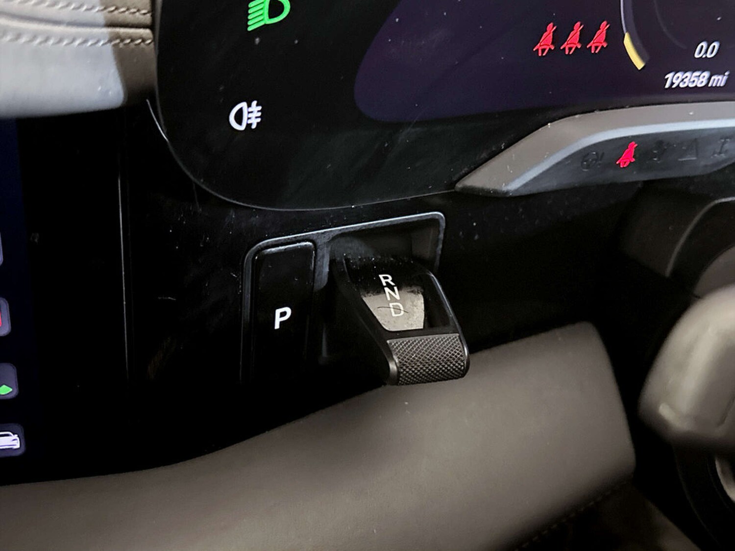 Used Porsche Taycan 2021 for sale - 78225942: Photo 24