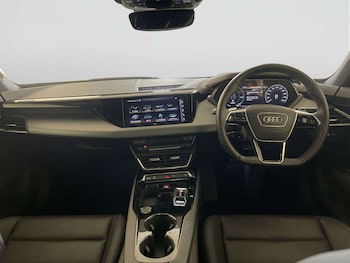 Used Audi e-tron GT 2023 for sale - 78557873: Photo
