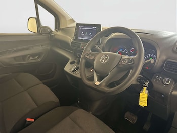 Used Vauxhall Combo 2023 for sale - 78570658: Photo