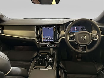 Used Volvo V90 2022 for sale - 79206011: Photo