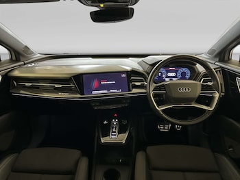 Used Audi Q4 e-tron 2022 for sale - 79271409: Photo