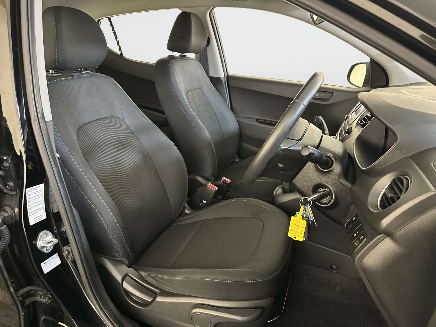 Used Hyundai i10 2019 for sale - 78225979: Photo 13