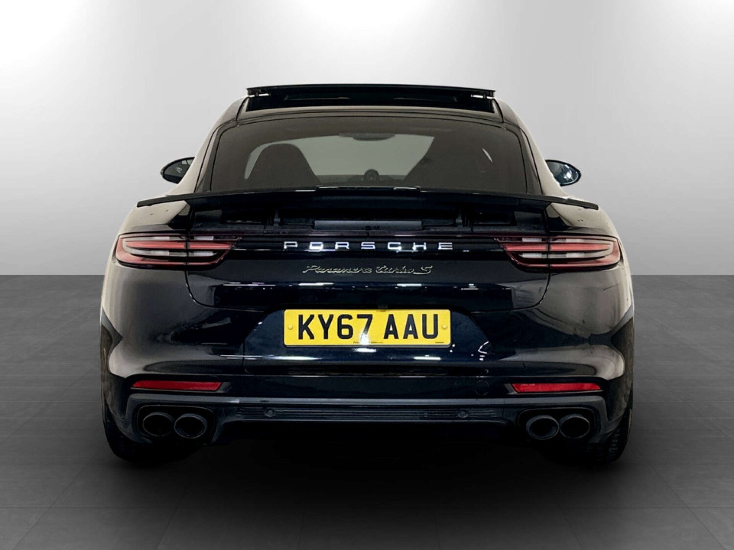 Used Porsche Panamera 2017 for sale - 78223433: Photo 8