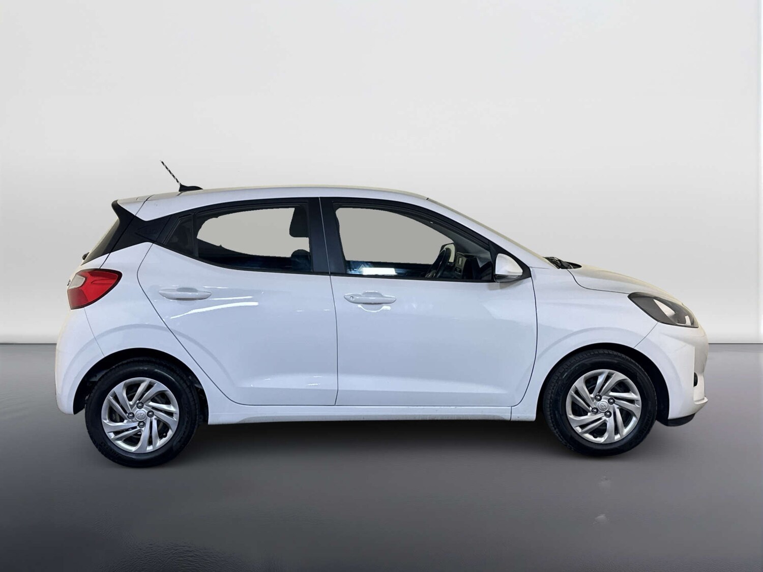 Used Hyundai i10 2023 for sale - 78223523: Photo 10
