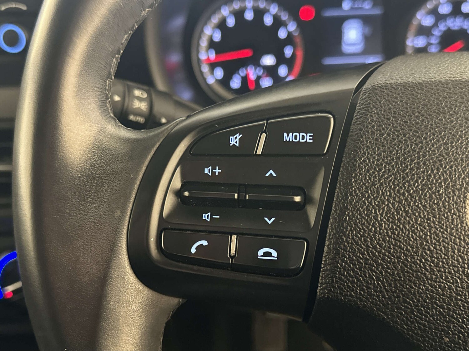 Used Hyundai i10 2023 for sale - 78223523: Photo 18