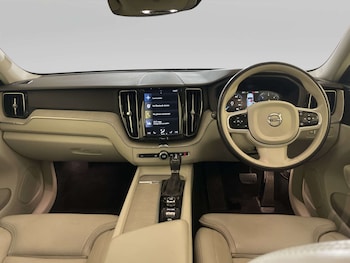 Used Volvo XC60 2018 for sale - 78778713: Photo