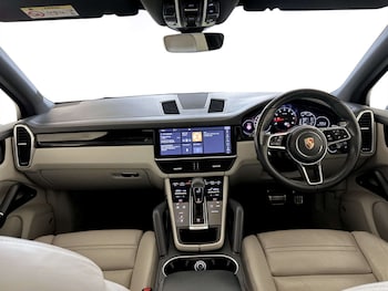 Used Porsche Cayenne 2019 for sale - 78370321: Photo