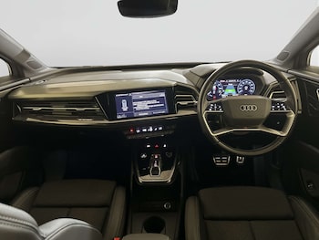 Used Audi Q4 e-tron 2021 for sale - 78726480: Photo