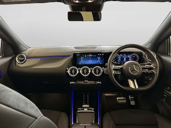 Used Mercedes-Benz GLA 2024 for sale - 78370283: Photo