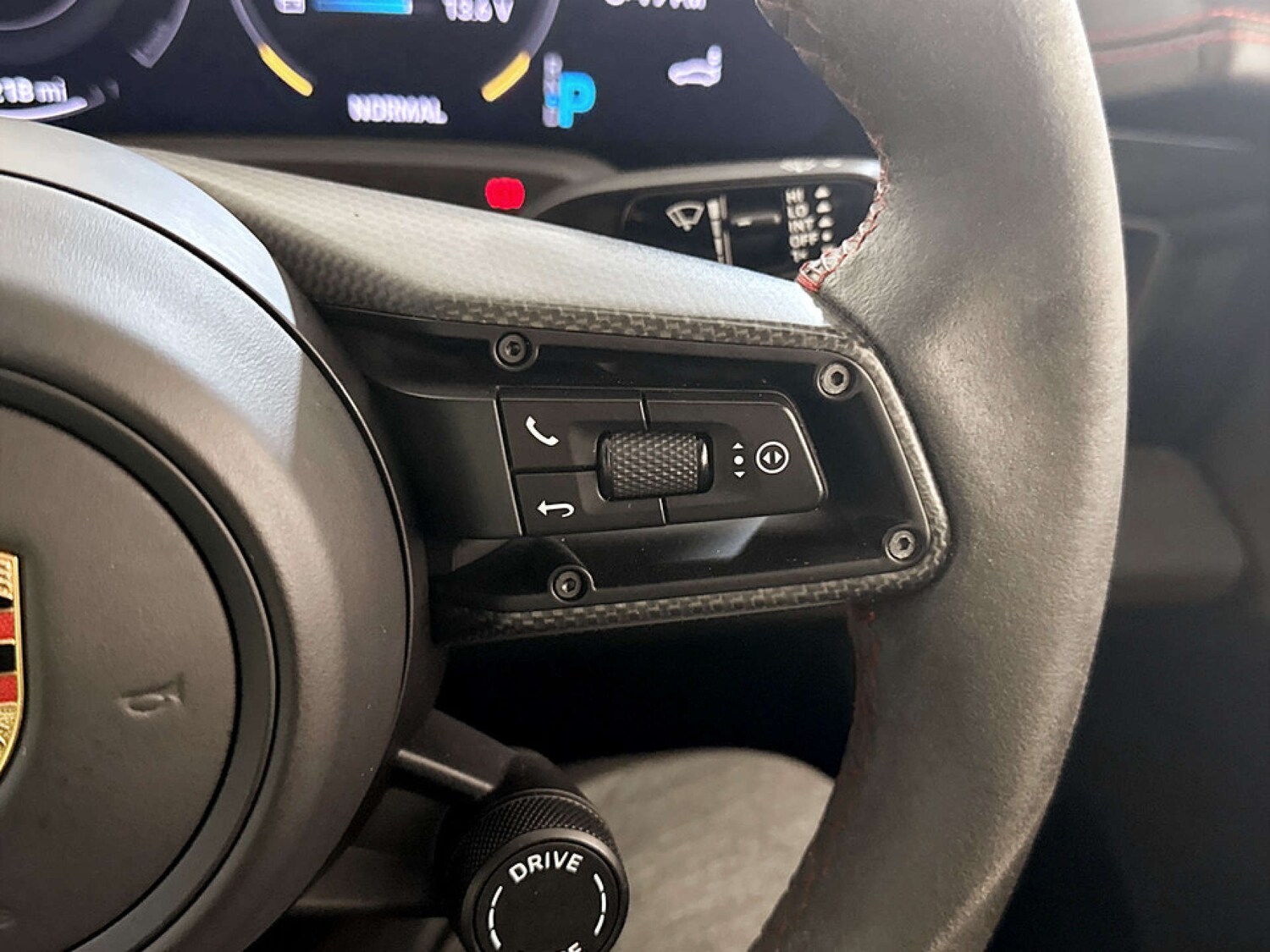 Used Porsche Taycan 2022 for sale - 78225832: Photo 20