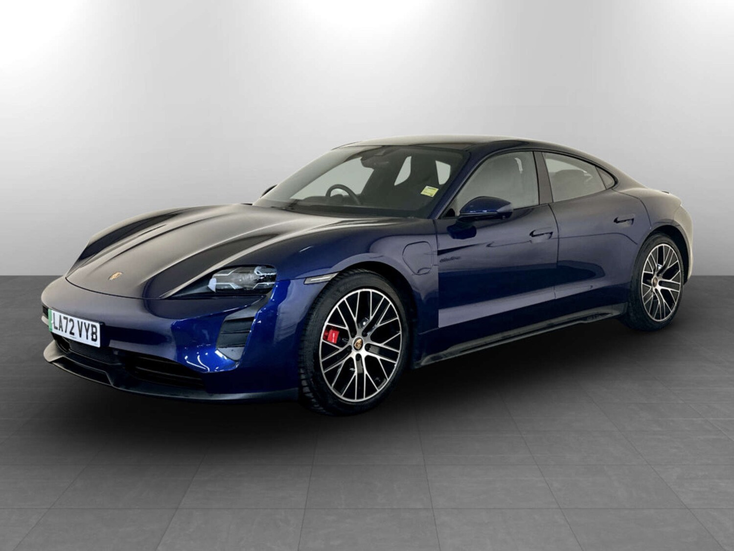 Used Porsche Taycan 2022 for sale - 78225832: Photo 6