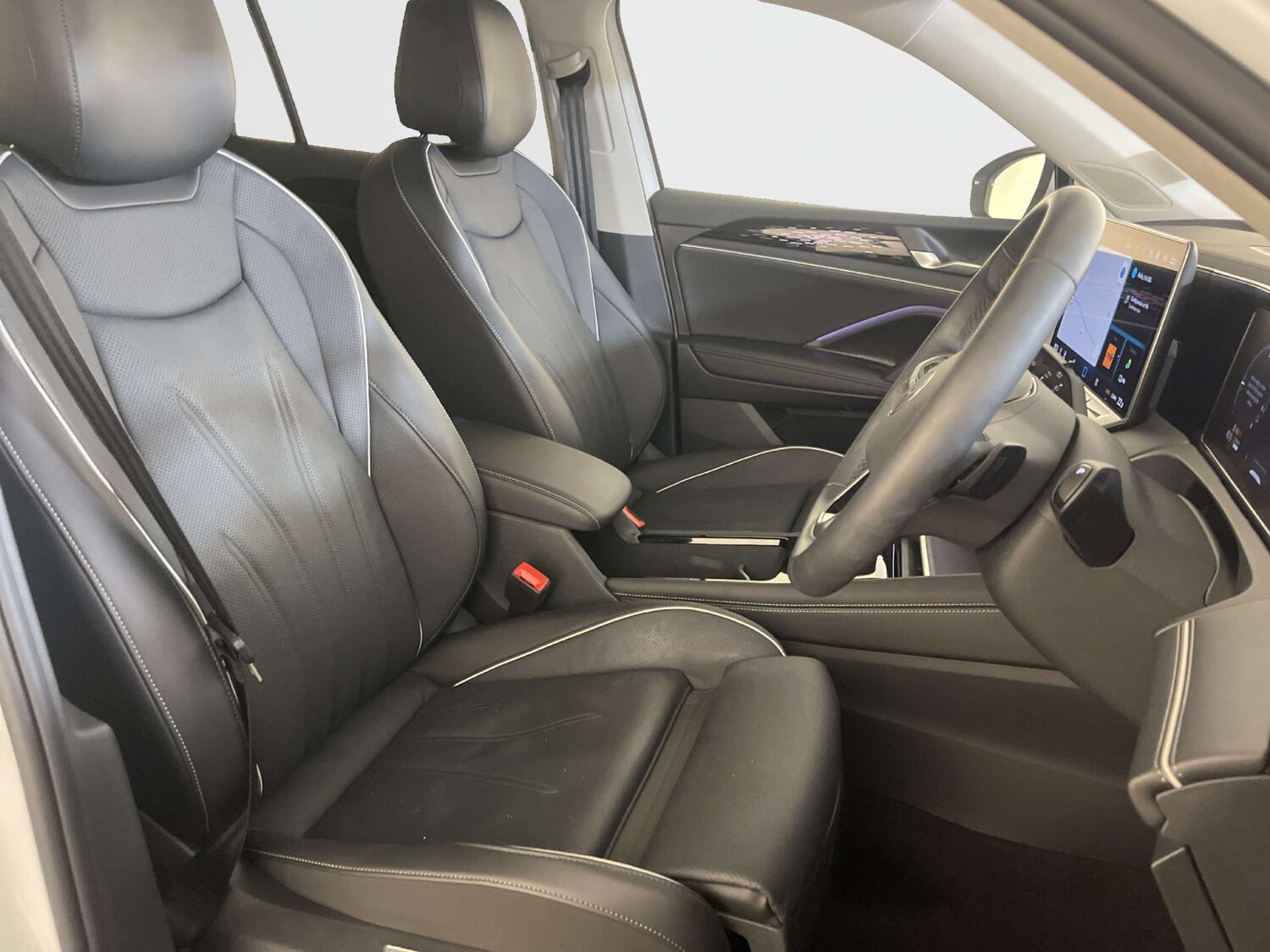 Used Volkswagen Tiguan 2025 for sale - 78225903: Photo 13