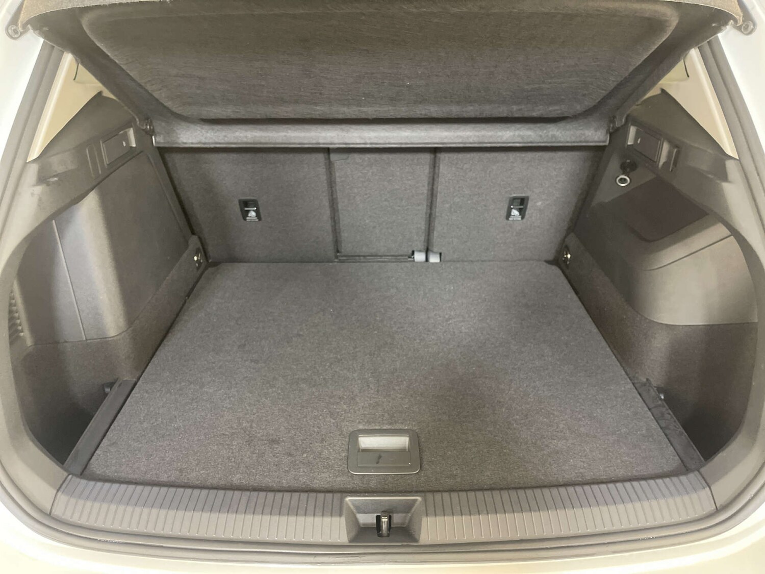 Used Volkswagen Tiguan 2025 for sale - 78225903: Photo 15