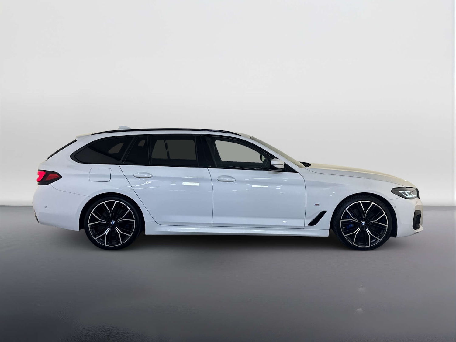 Used BMW 5 Series 2023 for sale - 78223529: Photo 11