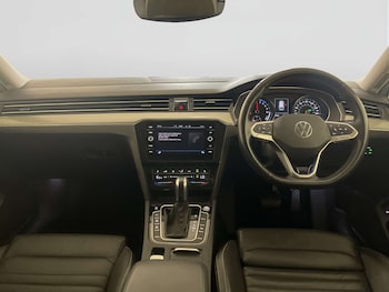 Used Volkswagen Passat 2021 for sale - 78520864: Photo
