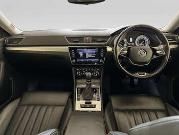 Used Skoda Superb 2021 for sale - 79233136: Photo