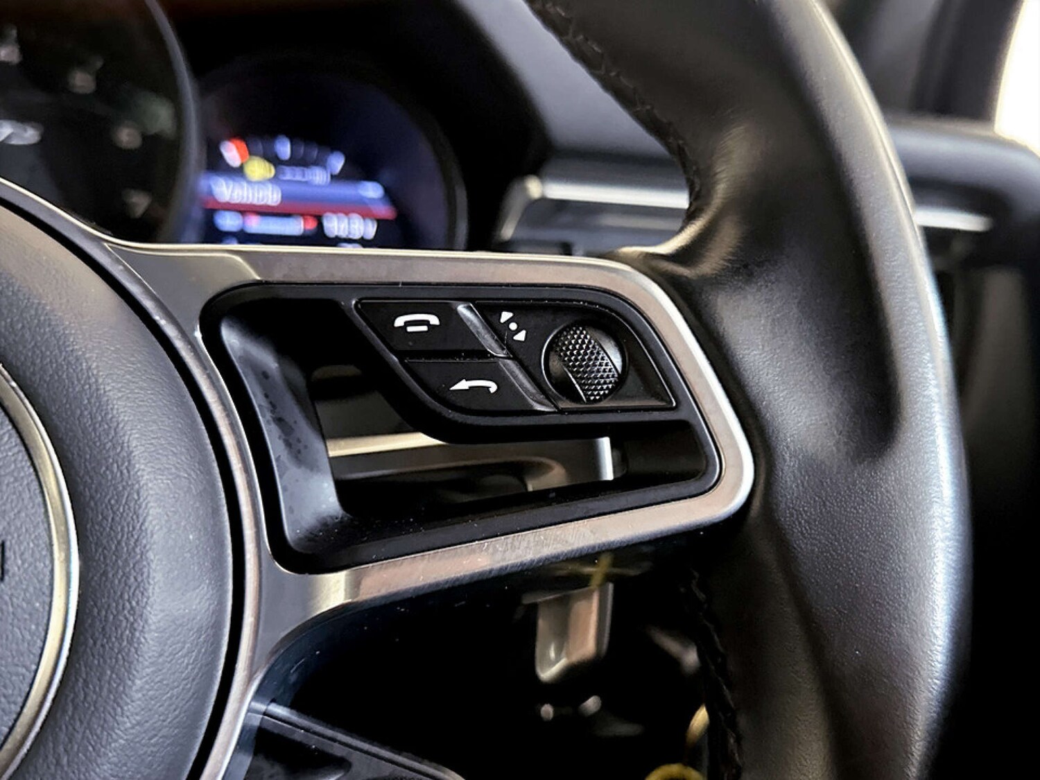 Used Porsche Macan 2020 for sale - 78223436: Photo 20