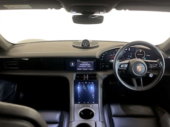 Used Porsche Taycan 2020 for sale - 78769404: Photo