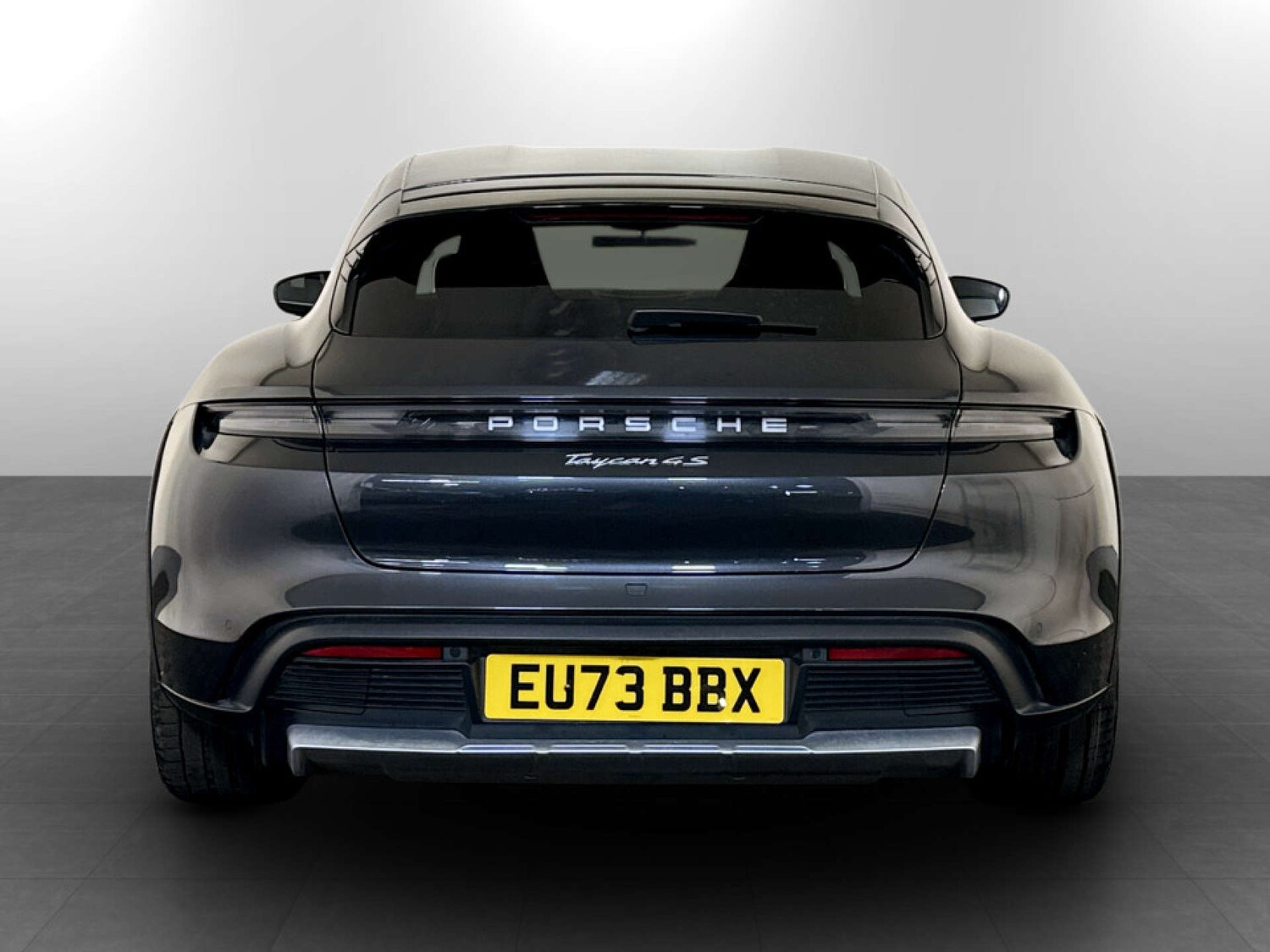 Used Porsche Taycan 2023 for sale - 78223475: Photo 9