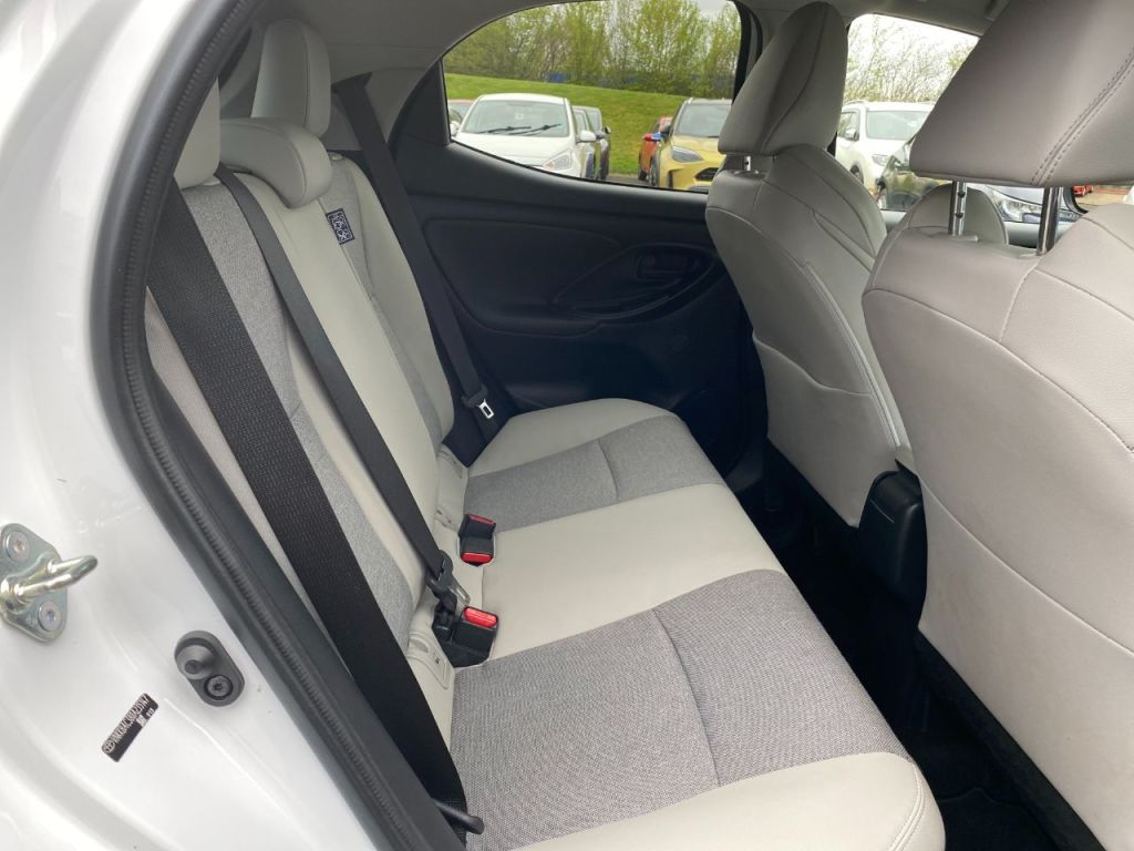 Used Toyota Yaris 2022 for sale - 76840415: Photo 15