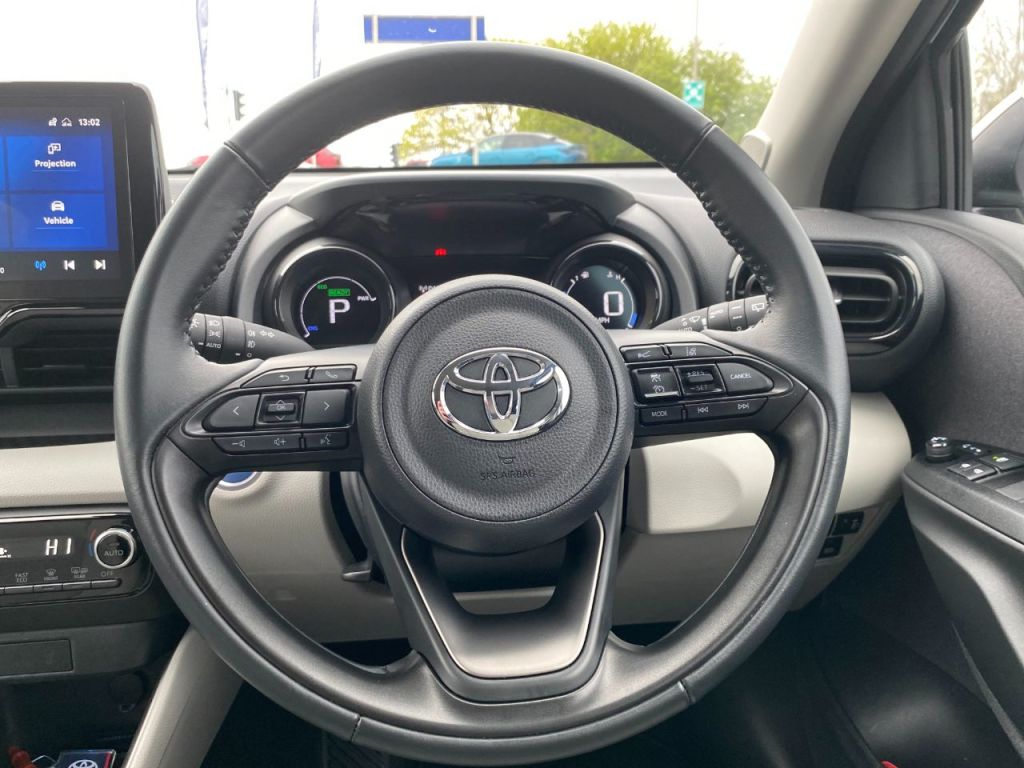 Used Toyota Yaris 2022 for sale - 76840415: Photo 18