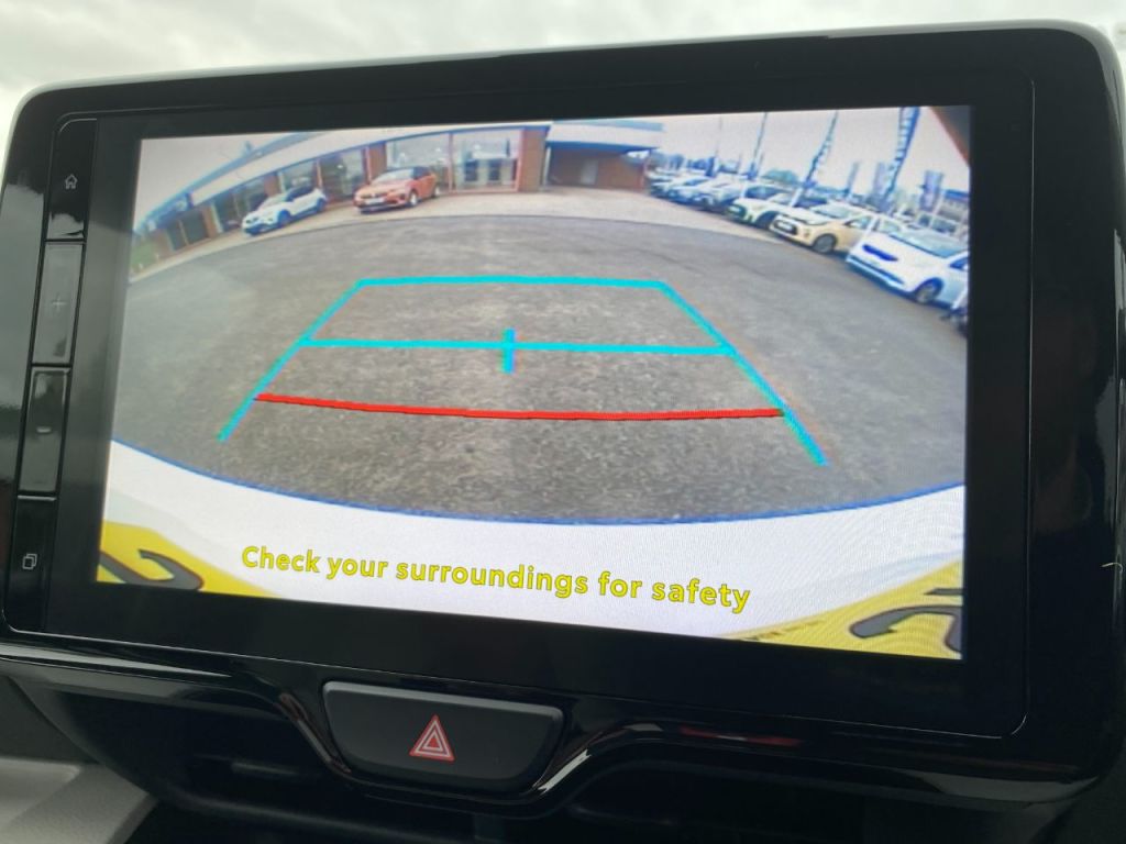 Used Toyota Yaris 2022 for sale - 76840415: Photo 29