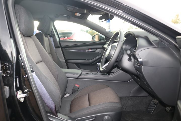 Used Mazda Mazda3 2025 for sale - 76840436: Photo 20