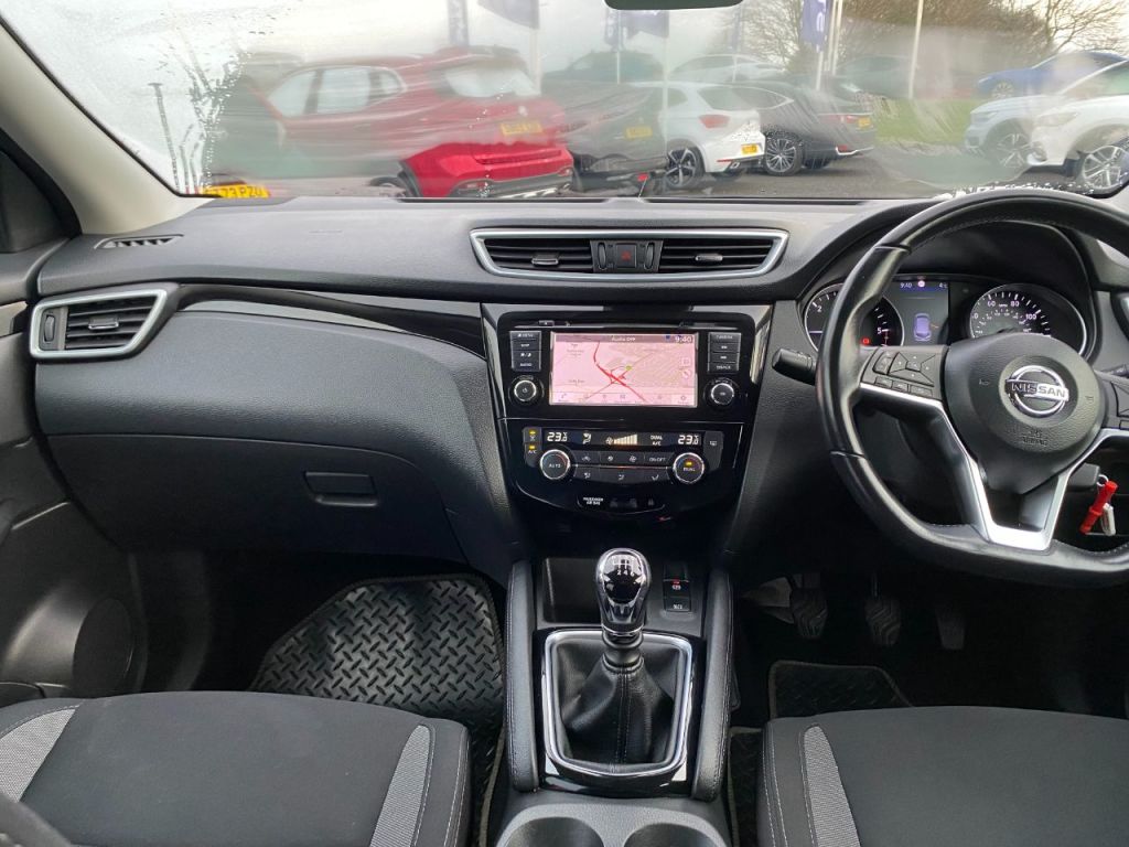 Used Nissan Qashqai 2018 for sale - 76840517: Photo 10