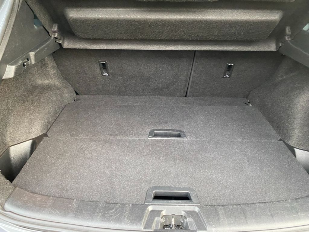 Used Nissan Qashqai 2018 for sale - 76840517: Photo 17