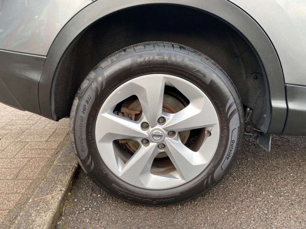 Used Nissan Qashqai 2018 for sale - 76840517: Photo 8