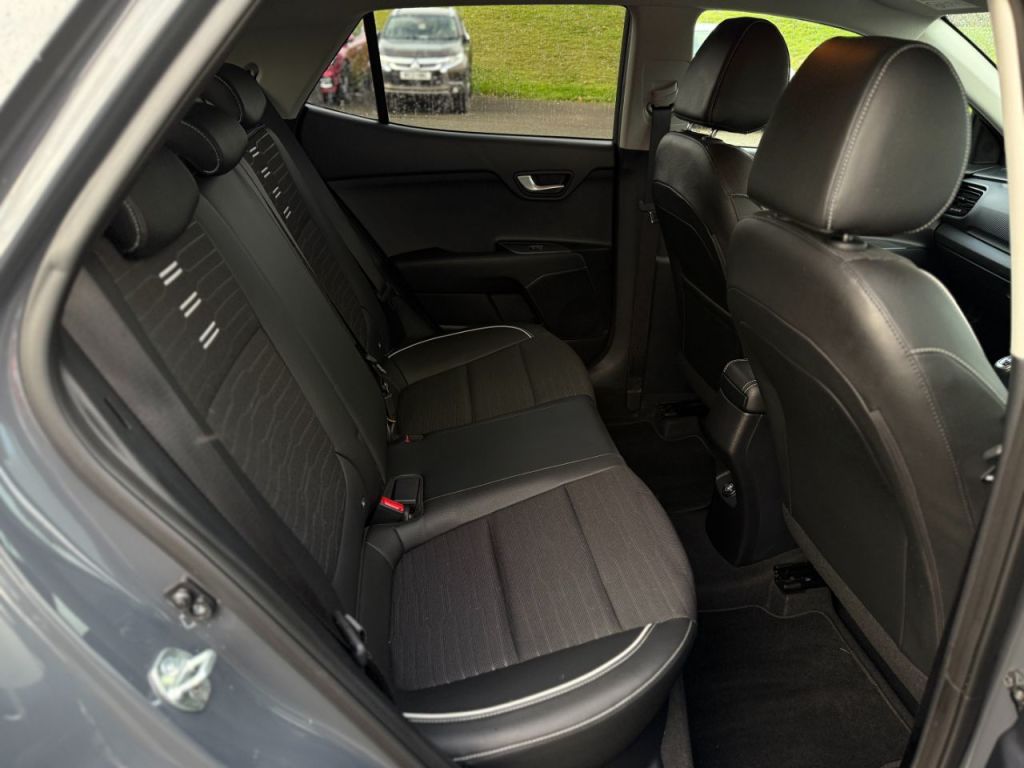 Used Kia Stonic 2023 for sale - 76840427: Photo 17