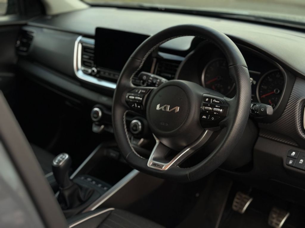 Used Kia Stonic 2023 for sale - 76840427: Photo 22