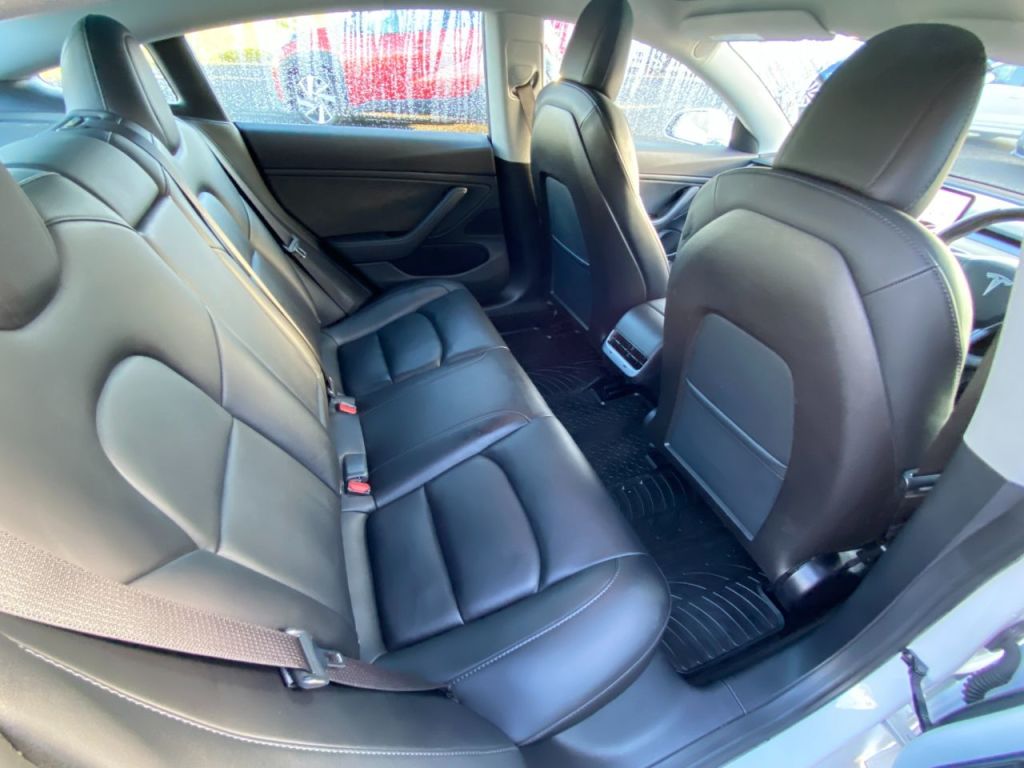 Used Tesla Model 3 2020 for sale - 76840419: Photo 12