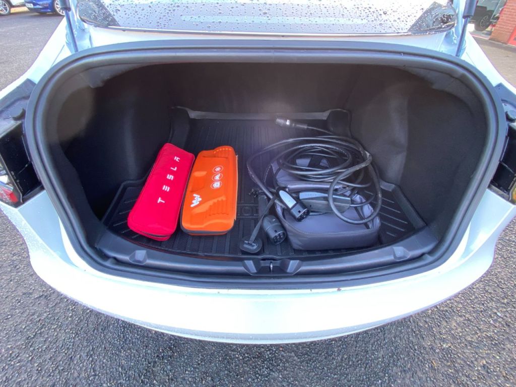 Used Tesla Model 3 2020 for sale - 76840419: Photo 13