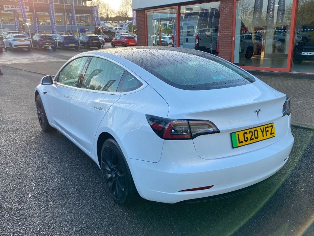 Used Tesla Model 3 2020 for sale - 76840419: Photo 5