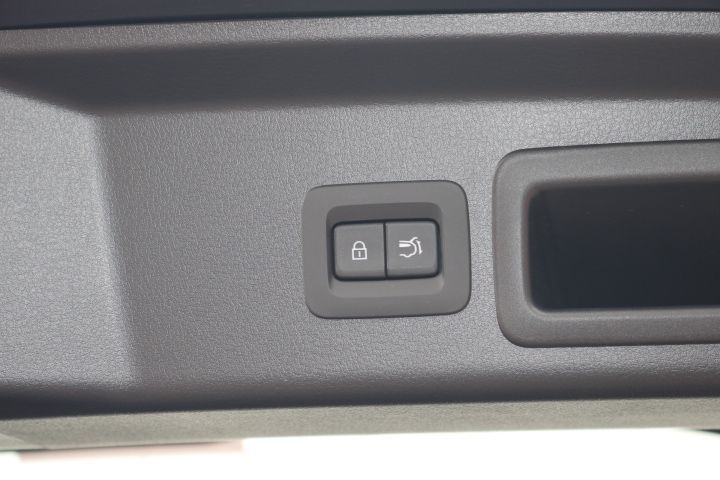 Used Mazda CX-30 2025 for sale - 76840445: Photo 14