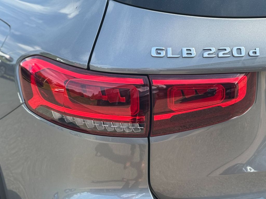 Used Mercedes-Benz GLB 2020 for sale - 76840446: Photo 18