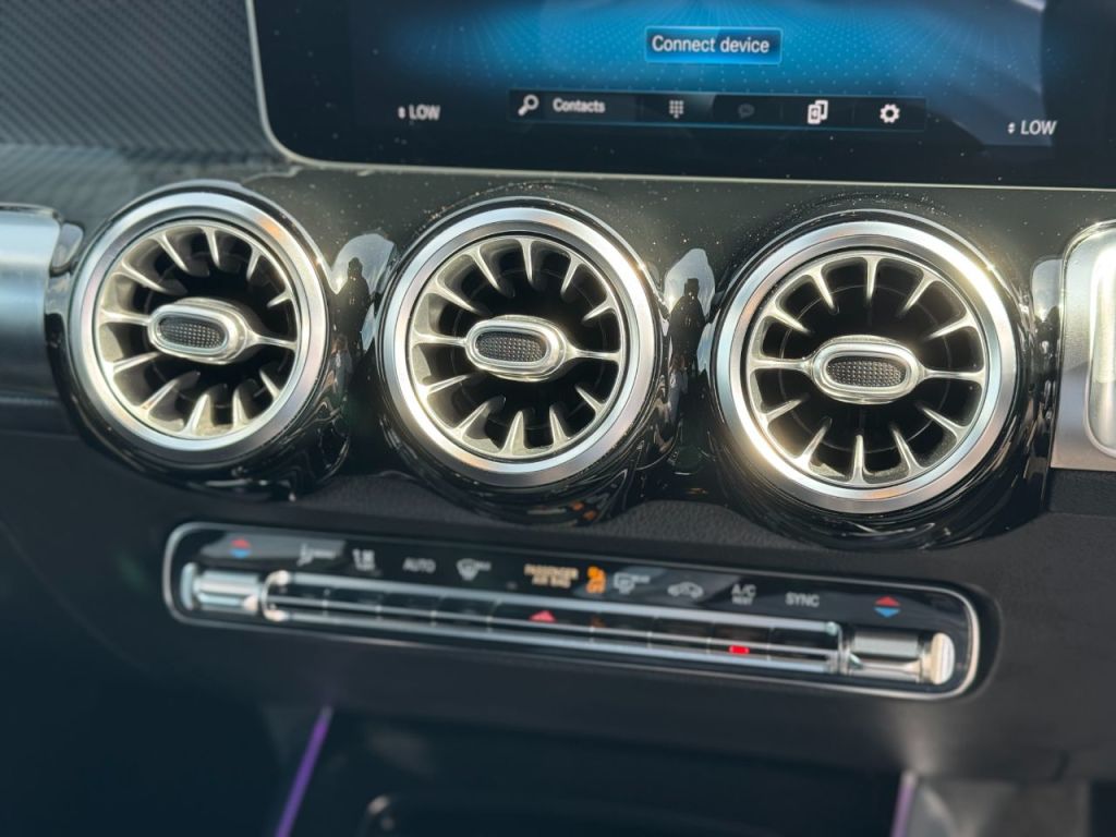 Used Mercedes-Benz GLB 2020 for sale - 76840446: Photo 38