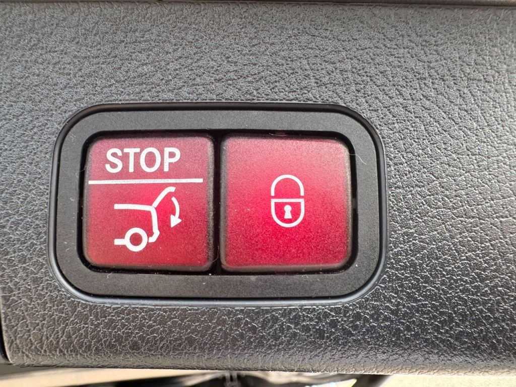 Used Mercedes-Benz GLB 2020 for sale - 76840446: Photo 58