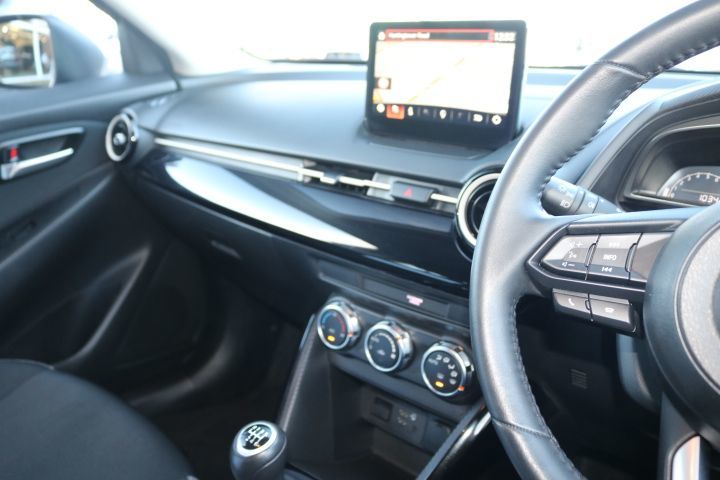 Used Mazda Mazda2 2023 for sale - 76840510: Photo 32