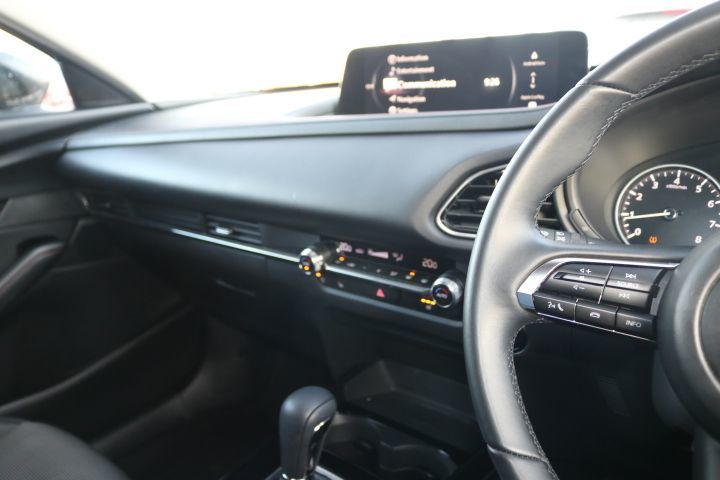 Used Mazda CX-30 2025 for sale - 76840503: Photo 31