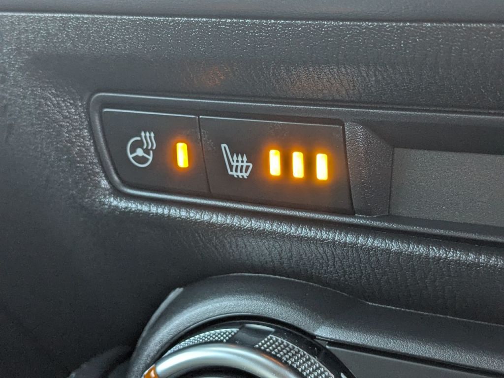 Used Mazda Mazda2 2022 for sale - 76918873: Photo 31