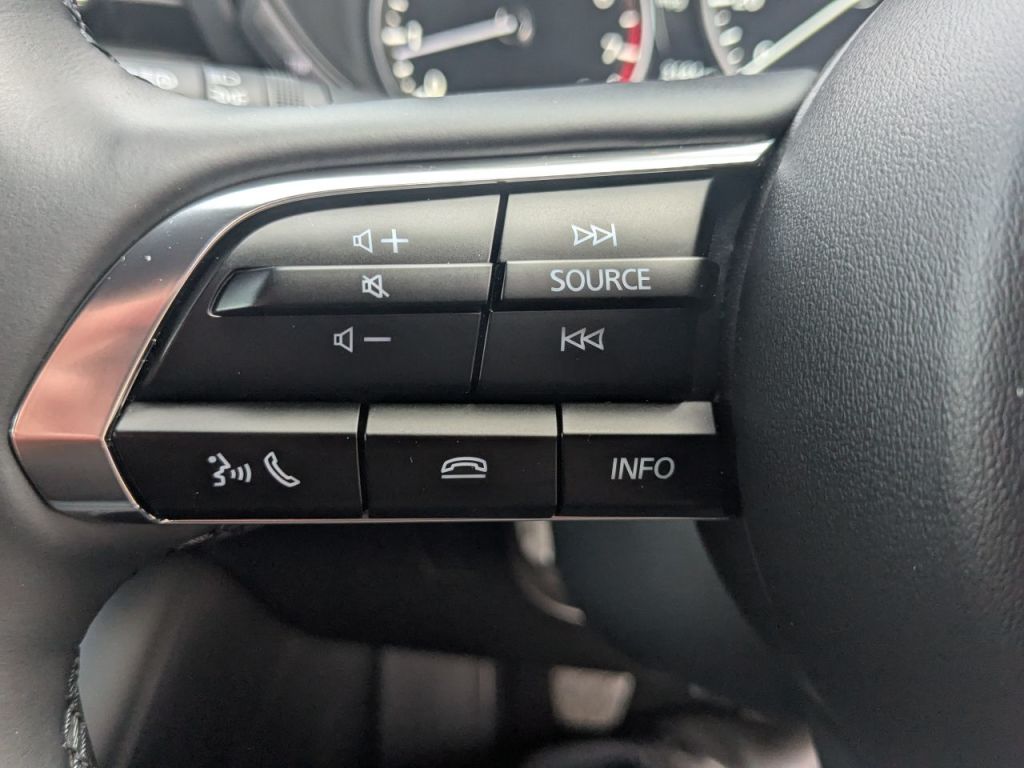 Used Mazda Mazda3 2025 for sale - 76840500: Photo 31