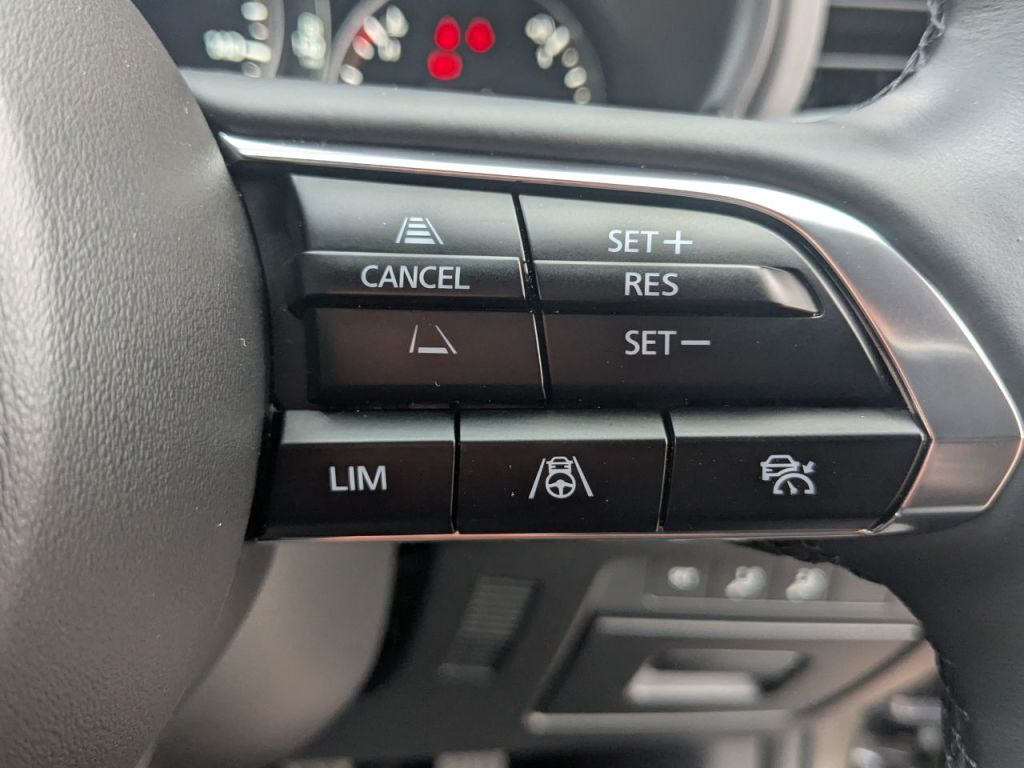 Used Mazda Mazda3 2025 for sale - 76840500: Photo 32