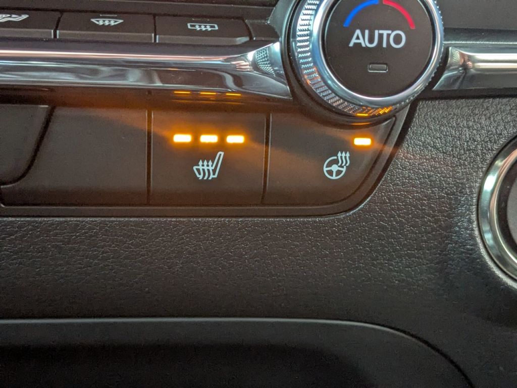 Used Mazda Mazda3 2025 for sale - 76840500: Photo 34