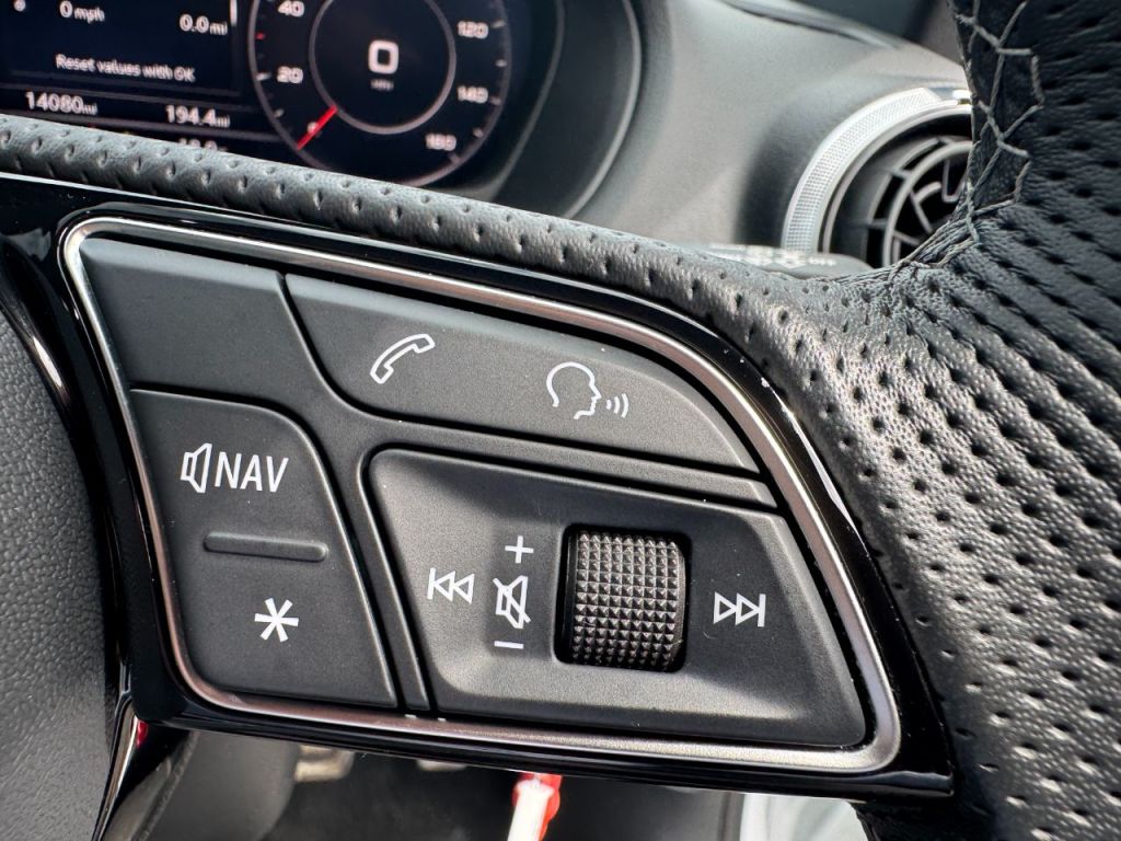 Used Audi Q2 2023 for sale - 76840423: Photo 48