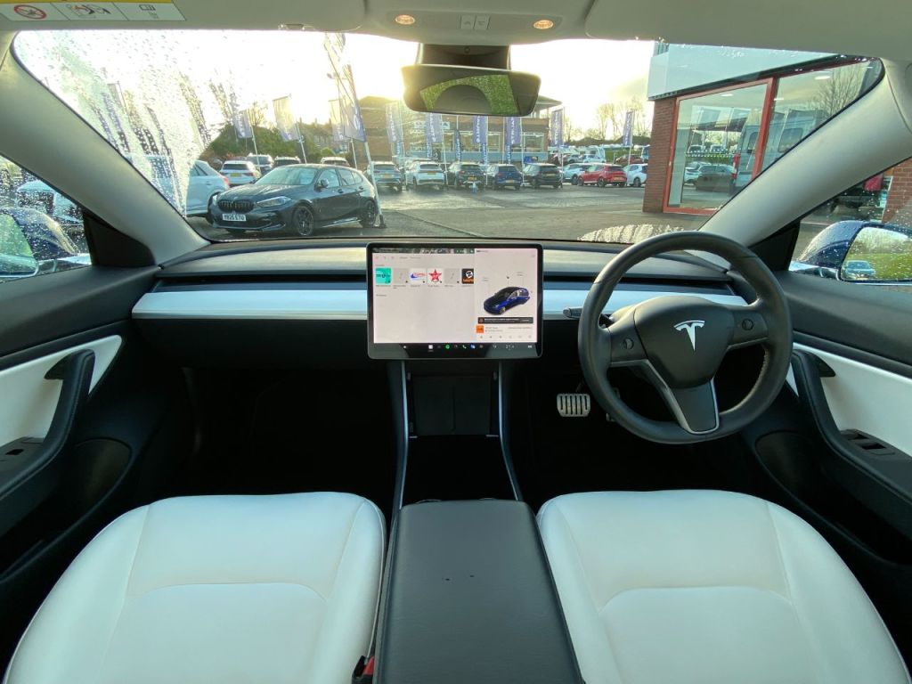 Used Tesla Model 3 2019 for sale - 76840481: Photo 14