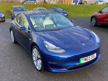 Used Tesla Model 3 2019 for sale - 76840481: Photo